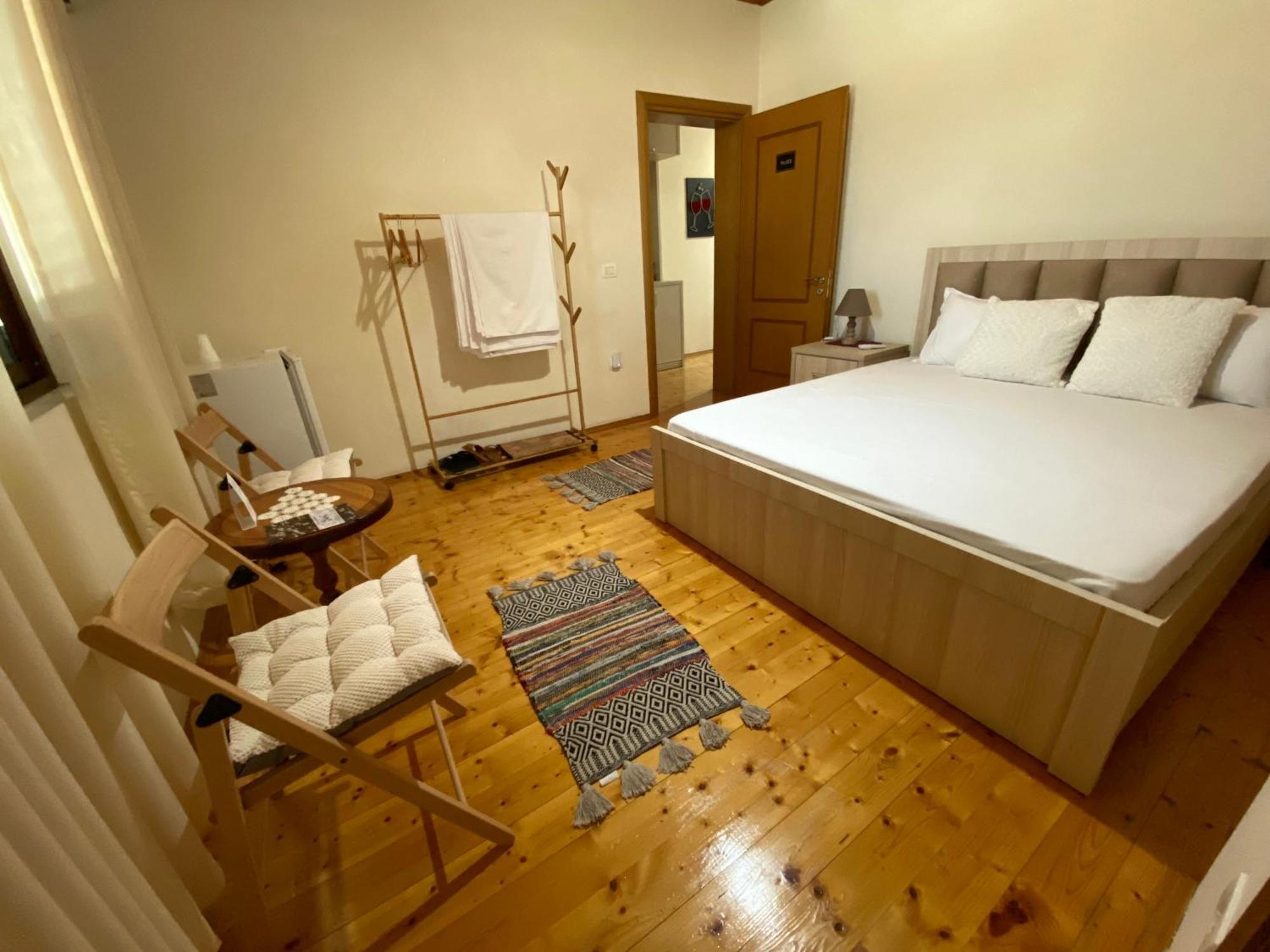 Villa Berat Eksteriør billede